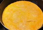 Omelet in a slow cooker for a child 1