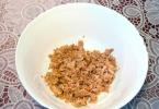 Salad with canned tuna and beans
